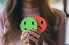 Trouble bipolaire : une variation anormale de l'humeur et un risque de suicide
