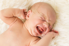 Constipation du nourrisson et de l’enfant : adapter l’alimentation est souvent bénéfique